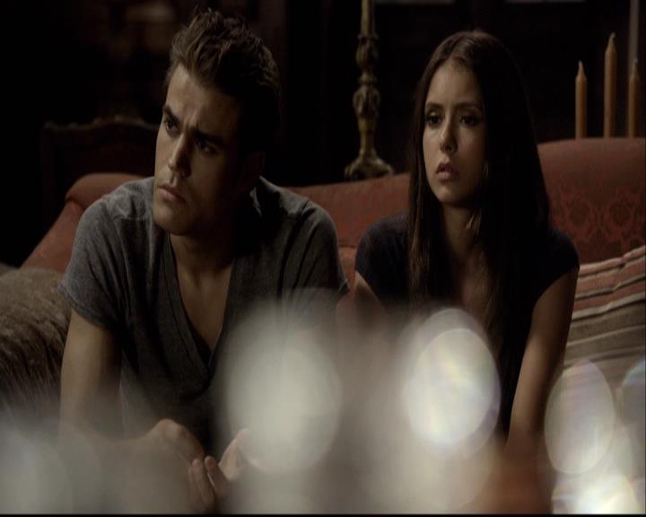 VampireDiariesWorld-dot-org_2x03BadMoonRising0055.jpg