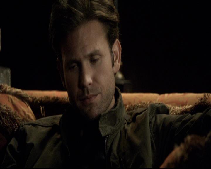 VampireDiariesWorld-dot-org_2x03BadMoonRising0096.jpg
