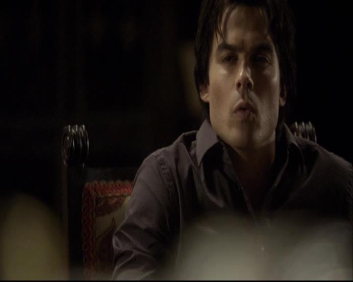 VampireDiariesWorld-dot-org_2x03BadMoonRising0127.jpg