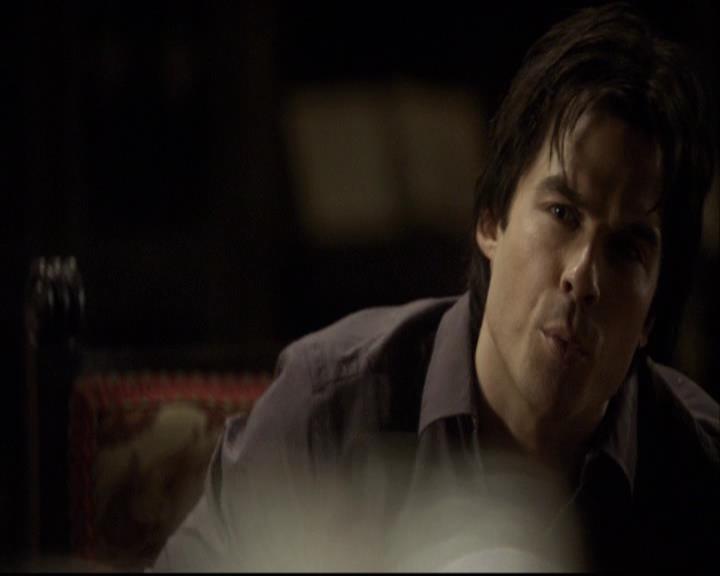 VampireDiariesWorld-dot-org_2x03BadMoonRising0128.jpg