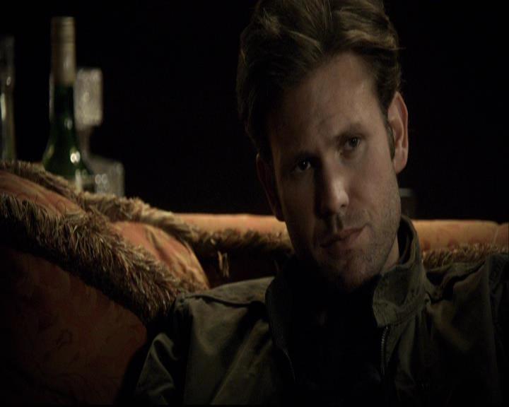 VampireDiariesWorld-dot-org_2x03BadMoonRising0130.jpg
