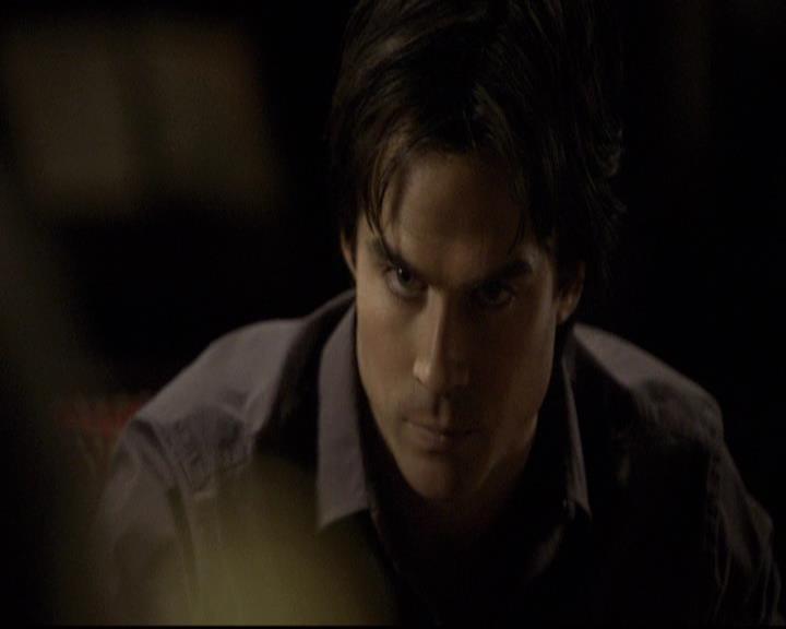 VampireDiariesWorld-dot-org_2x03BadMoonRising0151.jpg