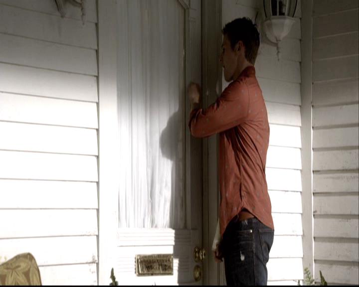 VampireDiariesWorld-dot-org_2x03BadMoonRising0164.jpg