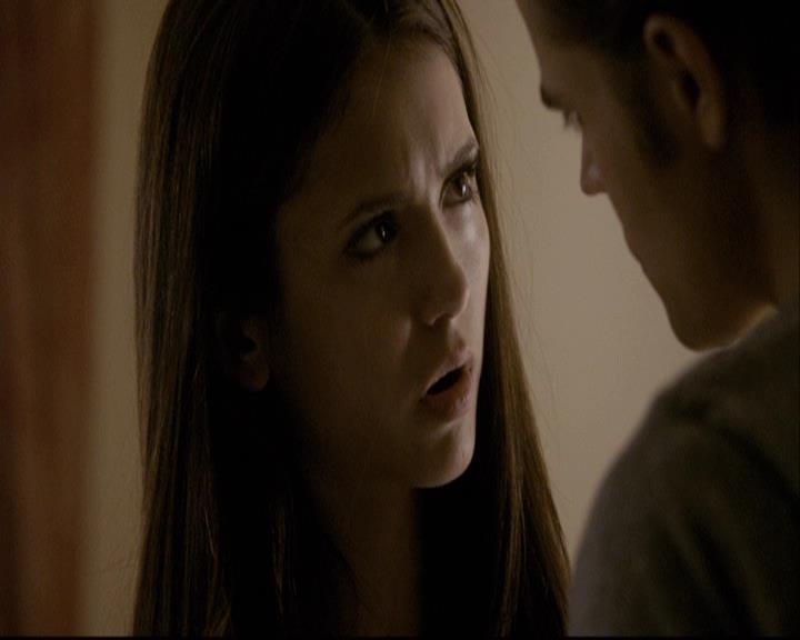VampireDiariesWorld-dot-org_2x03BadMoonRising0233.jpg