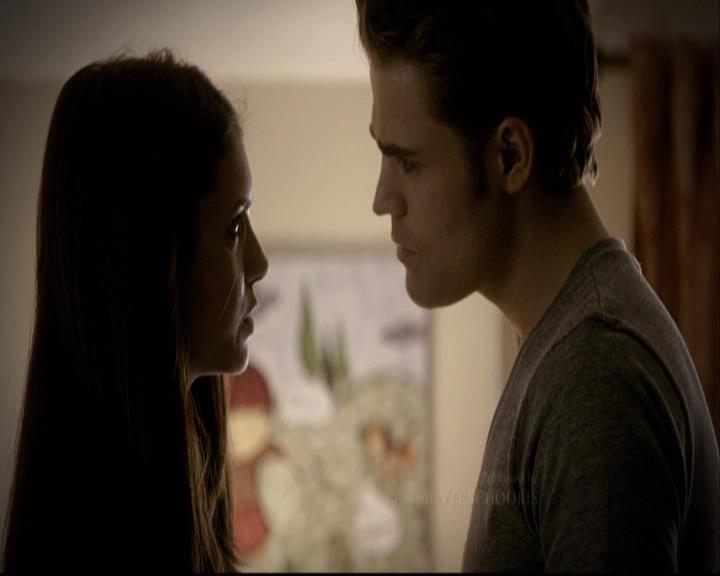 VampireDiariesWorld-dot-org_2x03BadMoonRising0234.jpg