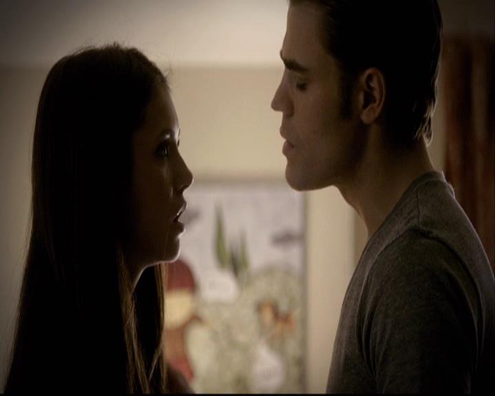 VampireDiariesWorld-dot-org_2x03BadMoonRising0237.jpg