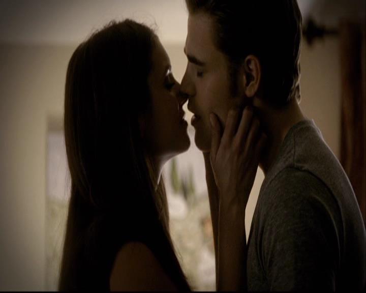 VampireDiariesWorld-dot-org_2x03BadMoonRising0255.jpg
