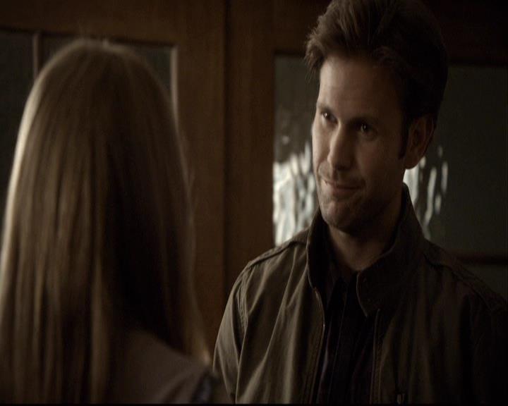 VampireDiariesWorld-dot-org_2x03BadMoonRising0276.jpg
