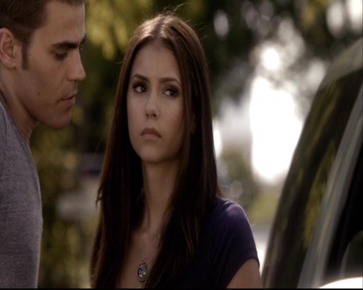 VampireDiariesWorld-dot-org_2x03BadMoonRising0319.jpg