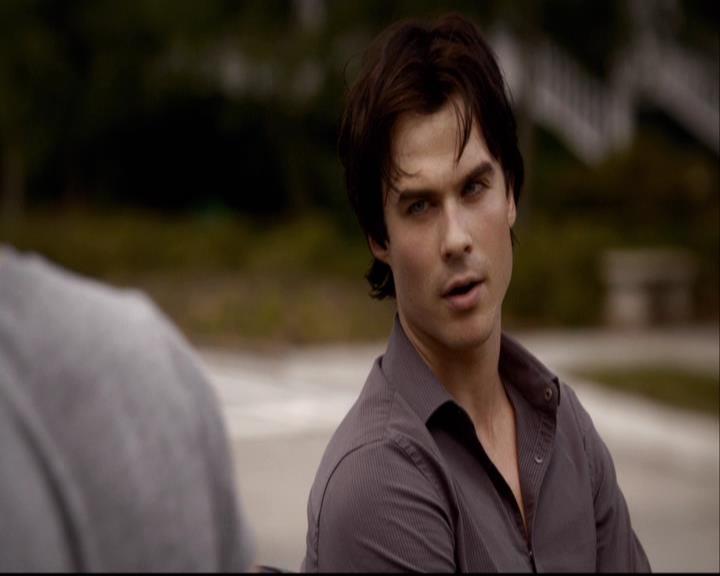 VampireDiariesWorld-dot-org_2x03BadMoonRising0321.jpg