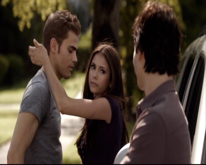 VampireDiariesWorld-dot-org_2x03BadMoonRising0322.jpg