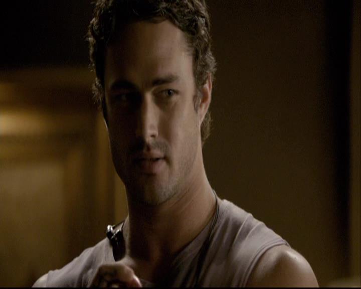 VampireDiariesWorld-dot-org_2x03BadMoonRising0385.jpg