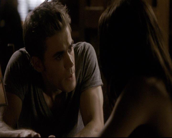 VampireDiariesWorld-dot-org_2x03BadMoonRising0418.jpg