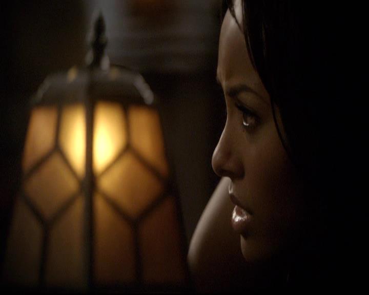 VampireDiariesWorld-dot-org_2x03BadMoonRising0433.jpg