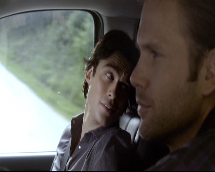 VampireDiariesWorld-dot-org_2x03BadMoonRising0465.jpg