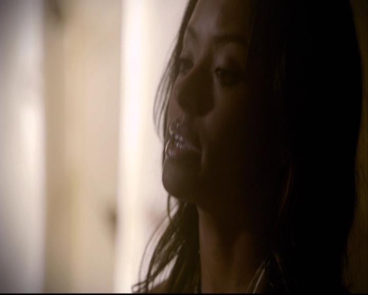 VampireDiariesWorld-dot-org_2x03BadMoonRising0483.jpg