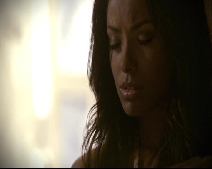 VampireDiariesWorld-dot-org_2x03BadMoonRising0536.jpg