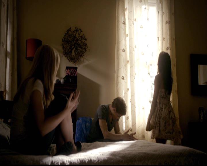 VampireDiariesWorld-dot-org_2x03BadMoonRising0566.jpg