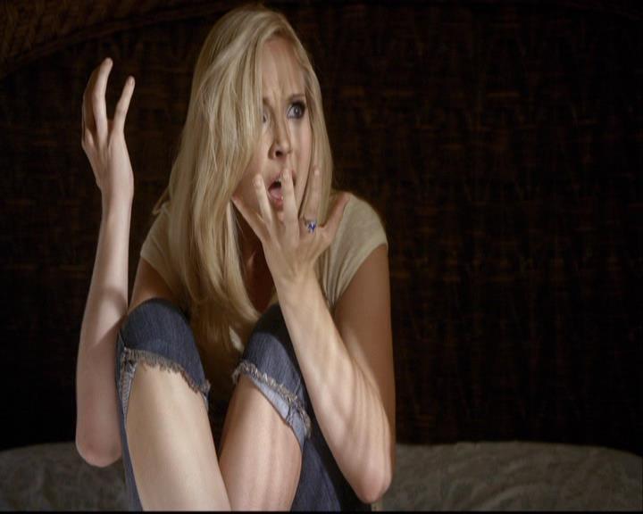 VampireDiariesWorld-dot-org_2x03BadMoonRising0572.jpg