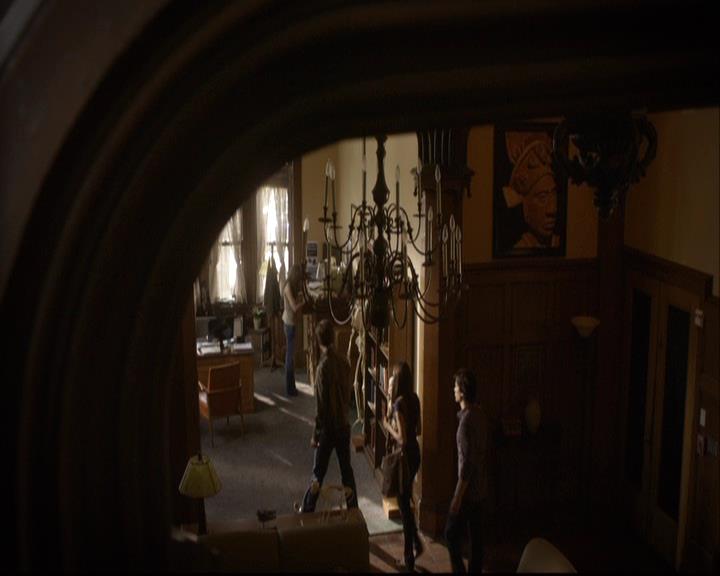 VampireDiariesWorld-dot-org_2x03BadMoonRising0597.jpg