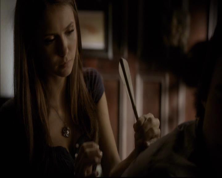VampireDiariesWorld-dot-org_2x03BadMoonRising0680.jpg