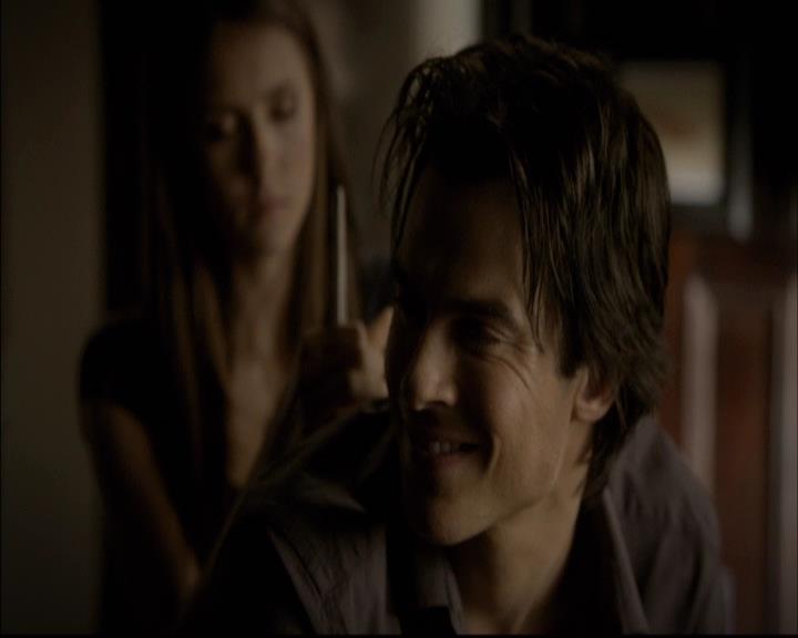 VampireDiariesWorld-dot-org_2x03BadMoonRising0685.jpg