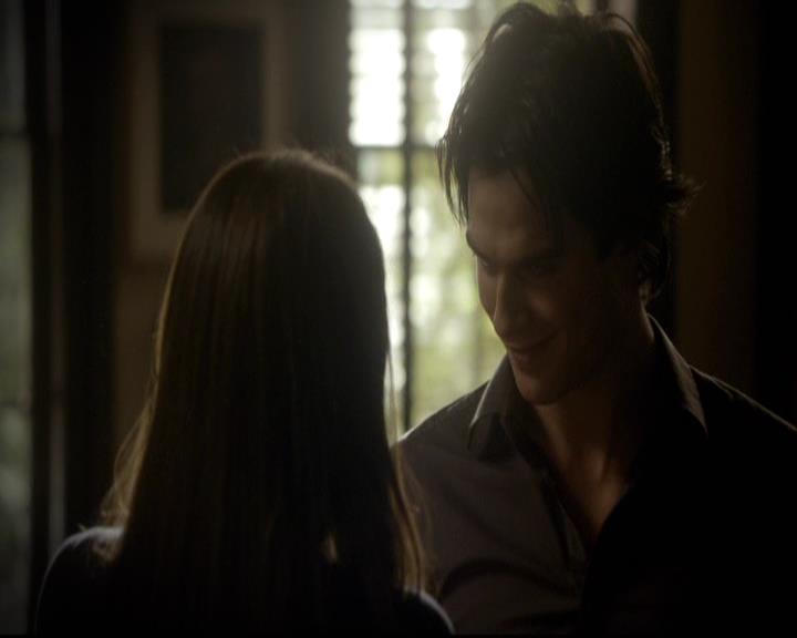 VampireDiariesWorld-dot-org_2x03BadMoonRising0699.jpg
