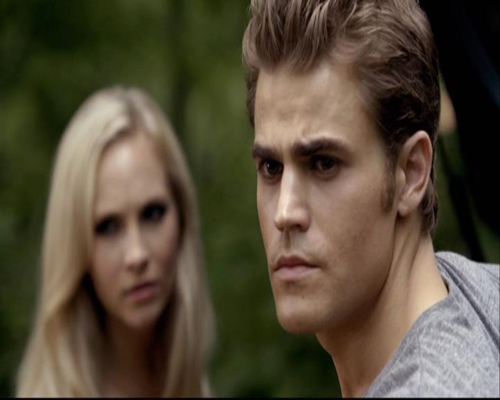VampireDiariesWorld-dot-org_2x03BadMoonRising0978.jpg