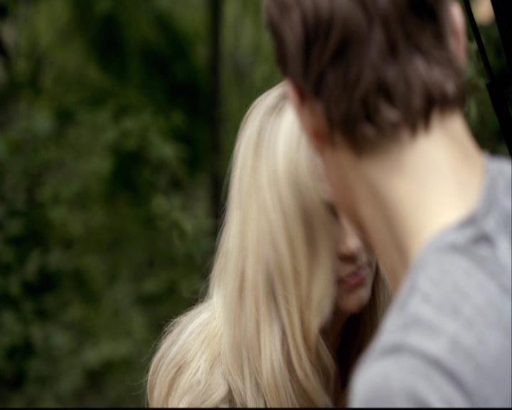 VampireDiariesWorld-dot-org_2x03BadMoonRising0983.jpg