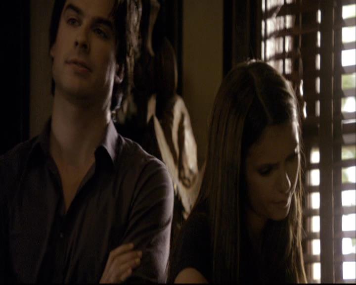 VampireDiariesWorld-dot-org_2x03BadMoonRising1084.jpg