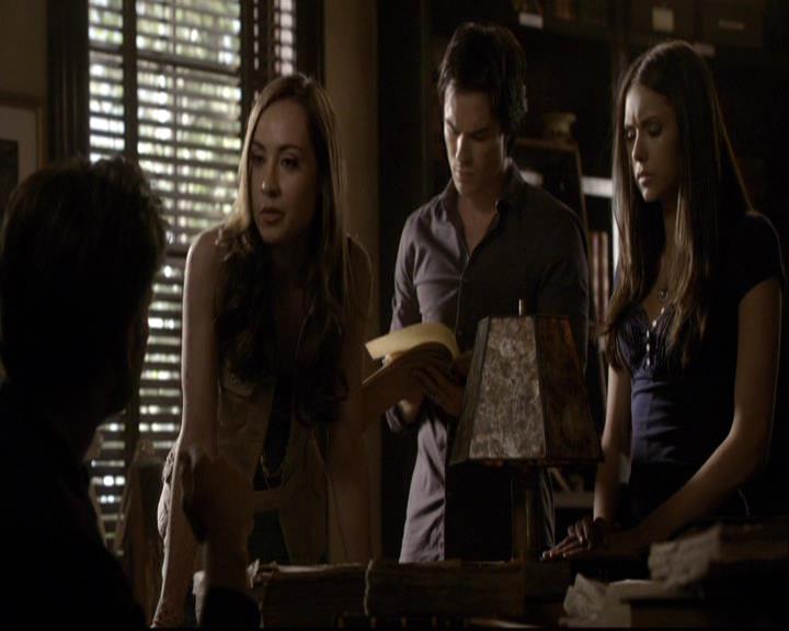 VampireDiariesWorld-dot-org_2x03BadMoonRising1118.jpg