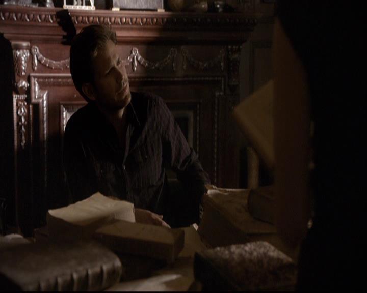 VampireDiariesWorld-dot-org_2x03BadMoonRising1136.jpg