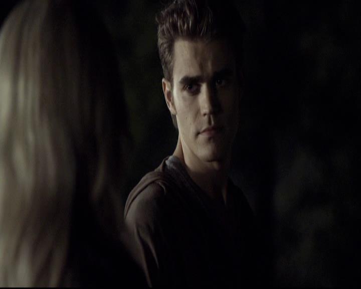 VampireDiariesWorld-dot-org_2x03BadMoonRising1212.jpg