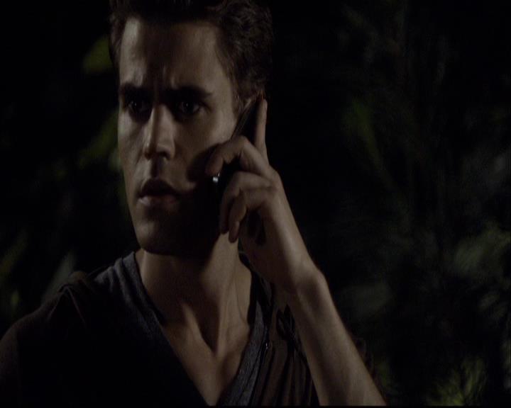 VampireDiariesWorld-dot-org_2x03BadMoonRising1290.jpg
