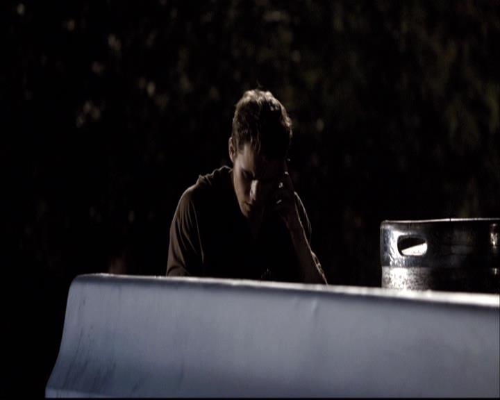 VampireDiariesWorld-dot-org_2x03BadMoonRising1307.jpg