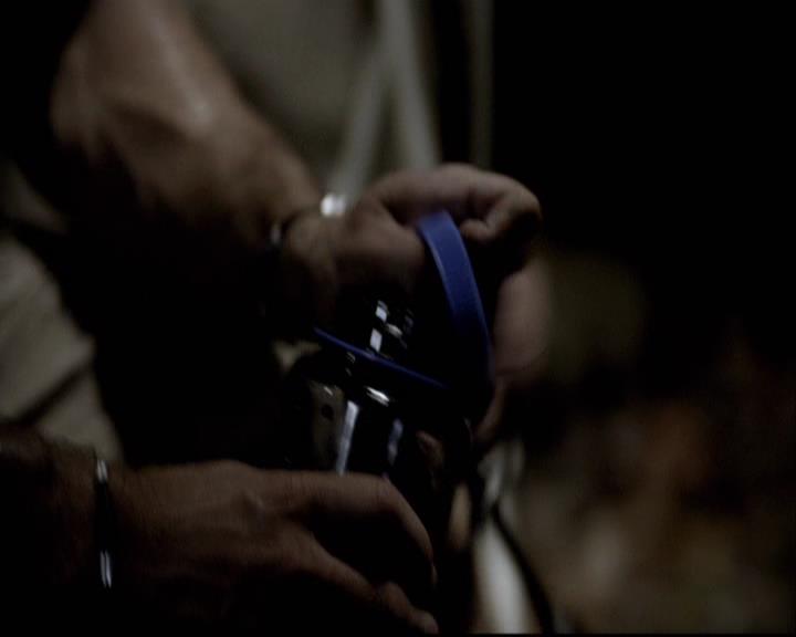 VampireDiariesWorld-dot-org_2x03BadMoonRising1340.jpg