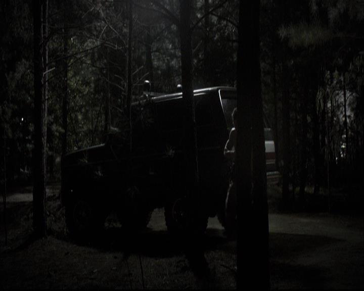 VampireDiariesWorld-dot-org_2x03BadMoonRising1401.jpg