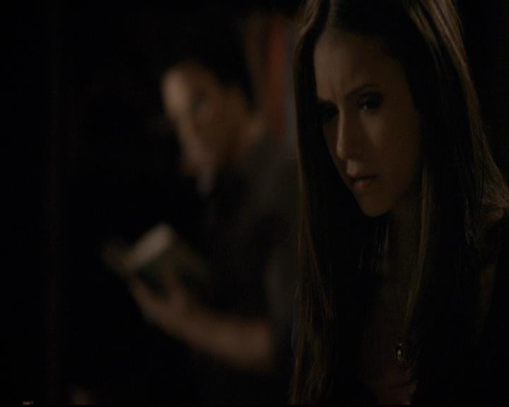 VampireDiariesWorld-dot-org_2x03BadMoonRising1464.jpg