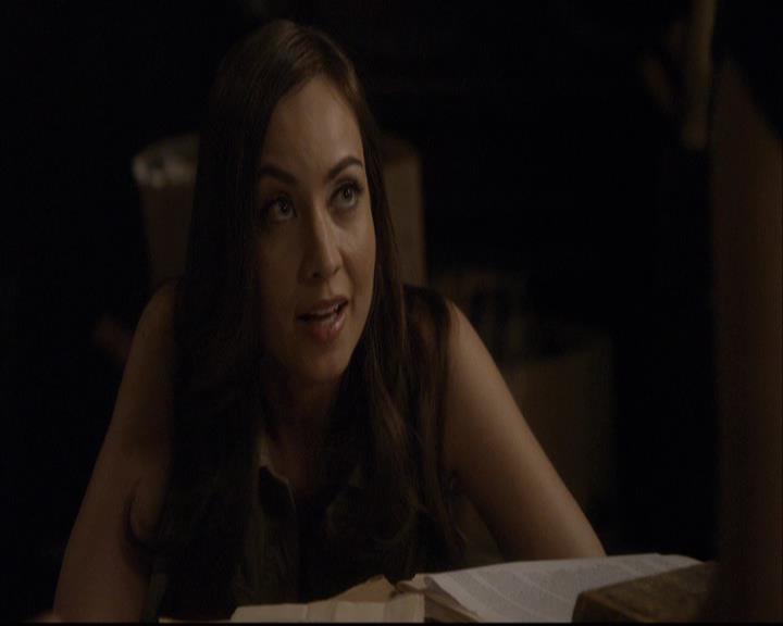 VampireDiariesWorld-dot-org_2x03BadMoonRising1484.jpg