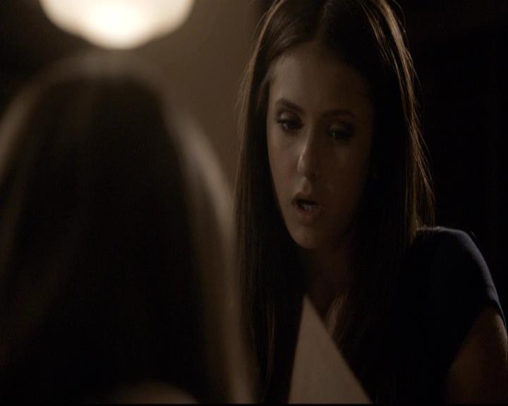 VampireDiariesWorld-dot-org_2x03BadMoonRising1489.jpg