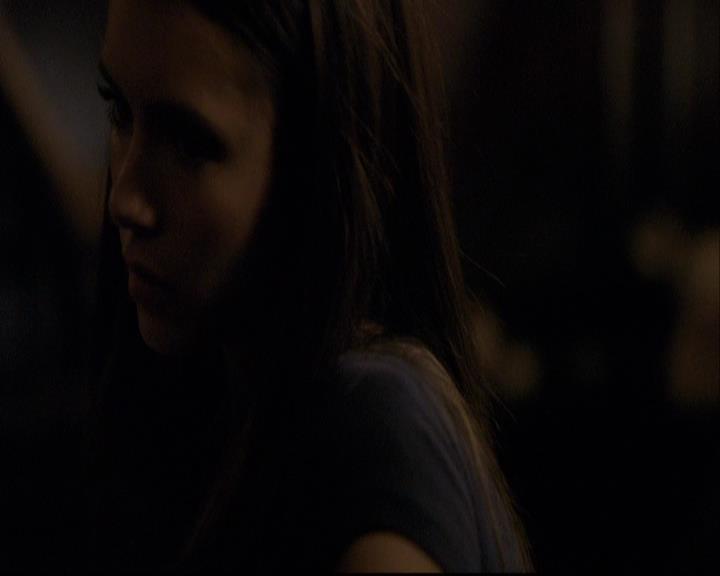 VampireDiariesWorld-dot-org_2x03BadMoonRising1517.jpg