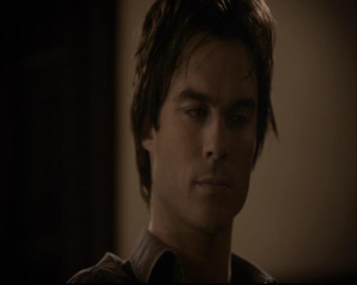 VampireDiariesWorld-dot-org_2x03BadMoonRising1518.jpg