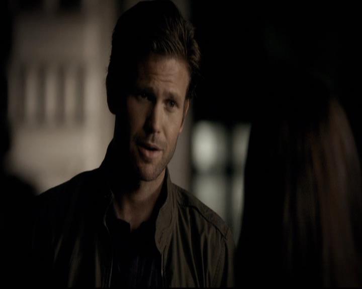 VampireDiariesWorld-dot-org_2x03BadMoonRising1667.jpg
