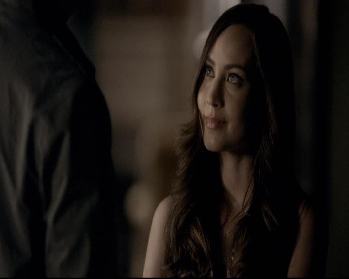 VampireDiariesWorld-dot-org_2x03BadMoonRising1683.jpg