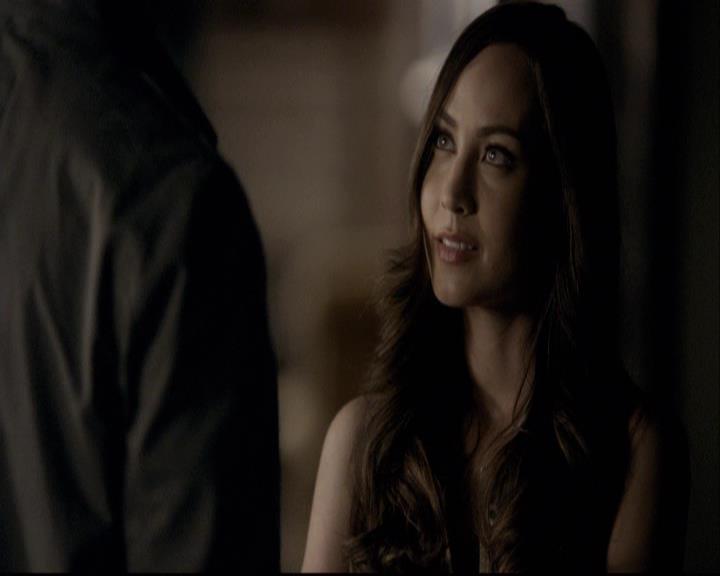 VampireDiariesWorld-dot-org_2x03BadMoonRising1684.jpg