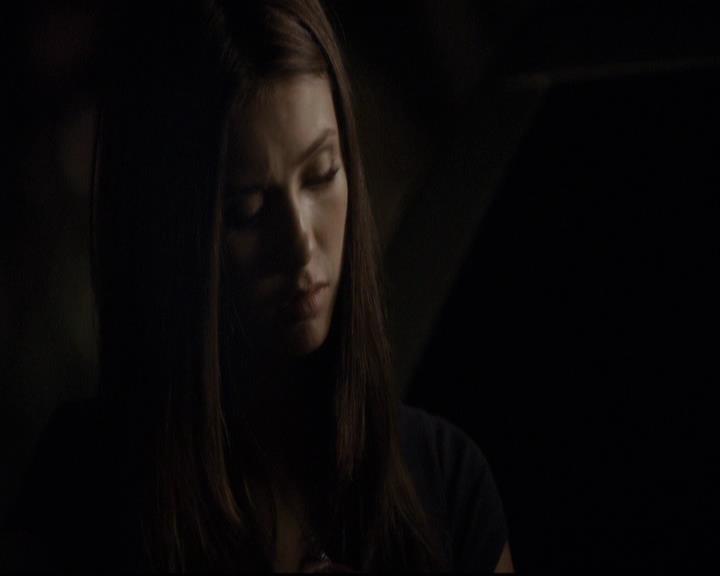 VampireDiariesWorld-dot-org_2x03BadMoonRising1715.jpg