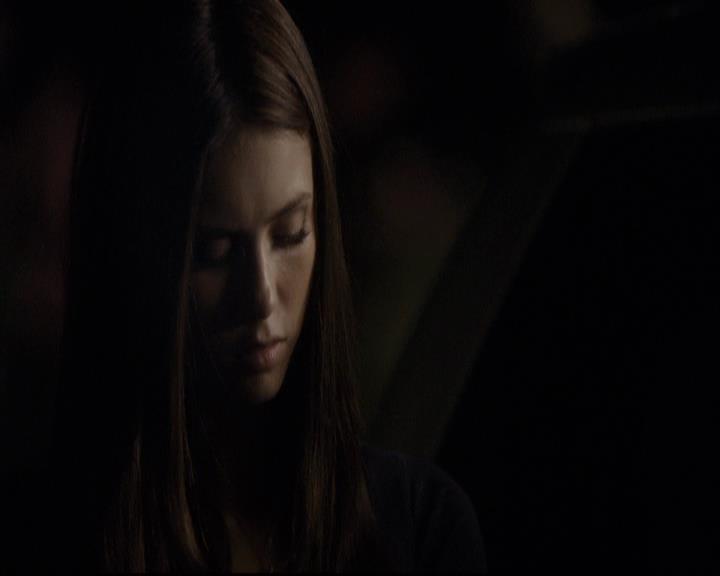 VampireDiariesWorld-dot-org_2x03BadMoonRising1721.jpg