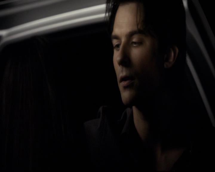 VampireDiariesWorld-dot-org_2x03BadMoonRising1738.jpg