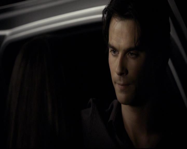 VampireDiariesWorld-dot-org_2x03BadMoonRising1739.jpg