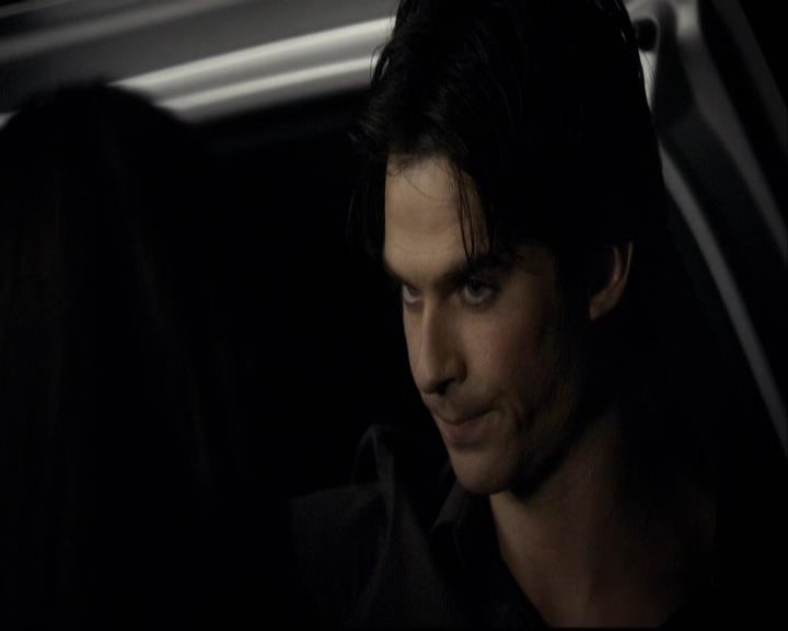 VampireDiariesWorld-dot-org_2x03BadMoonRising1751.jpg